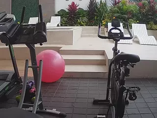 voyeurcam-casa-salsa-gym-bike's live chat room