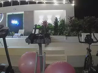 voyeurcam-casa-salsa-gym-bike's Live Sex Cam Show