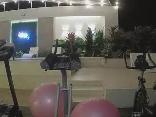 voyeurcam-casa-salsa-gym-bike's Live Sex Cam Show