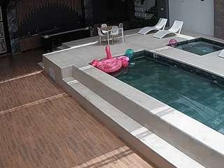 voyeurcam-casa-s... Live Webcam on CamSoda