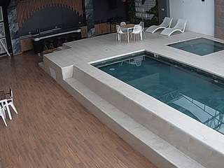 voyeurcam-casa-s... Live Webcam on CamSoda