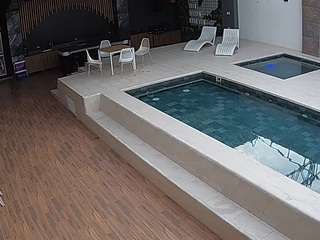 โมเดลนี้กำลังถ่ายทอดสดอยู่. voyeurcam-casa-salsa-gym
