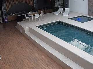 Dit model is nu live. voyeurcam-casa-salsa-gym