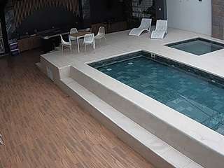 This model is live right now. voyeurcam-casa-salsa-gym