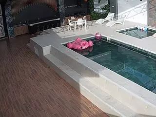 voyeurcam casa salsa gym's Live Sex Cam Show