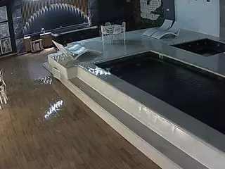 voyeurcam casa salsa gym's Live Sex Cam Show