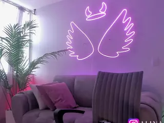 AliceDuque's Live Sex Cam Show