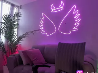 AliceDuque's Live Sex Cam Show