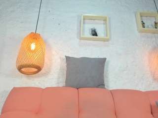 emiilys Live Webcam on CamSoda