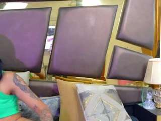 emilyesposito live cam profile