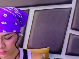 emilyesposito live profile