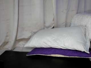 Jiggly1 live cam