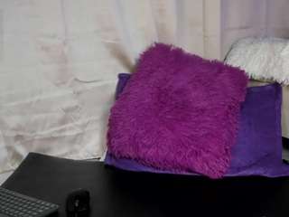 Jiggly1 live cam preview