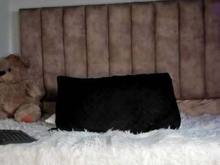 Jiggly1 live cam preview