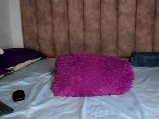 Jiggly1 live cam preview