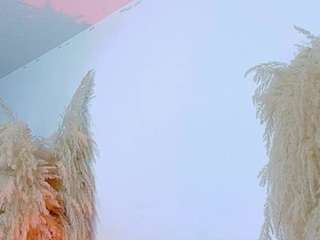 Live webcam model juliethdavis on Soda Cams