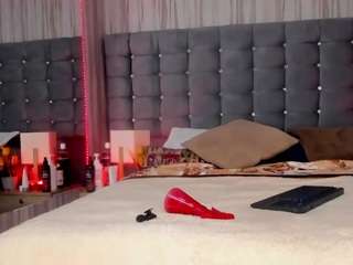 pocahontasfg Live Webcam on CamSoda