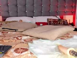 pocahontasfg webcam model