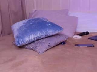 shenoa01 Live Webcam on CamSoda