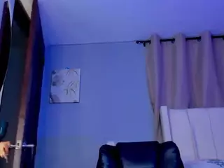 Shenoa's Live Sex Cam Show