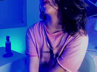 abrilldoll1's Live Sex Cam Show