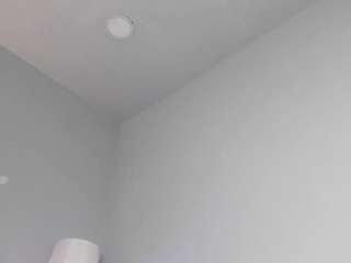 atena-hill Webcam Model Profile