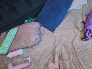 devil-sara webcam