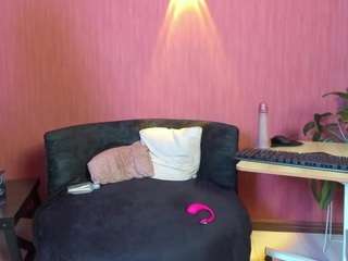CristalBrown live webcam show