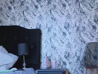 CristalBrown's Live Sex Cam Show