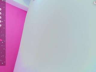 innocentladyy from CamSoda is Freechat