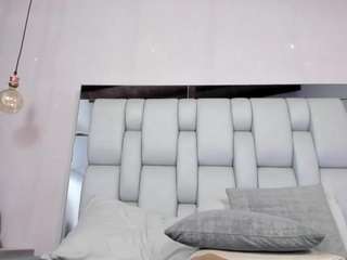 SusanBenett live cam preview
