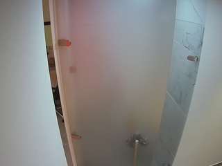 voyeurcam-casa-salsa-shower-1