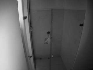 voyeurcam-casa-salsa-shower-1 Mature Adult Webcam Show camsoda