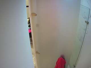 voyeurcam-casa-salsa-shower-1 Teen Cam camsoda