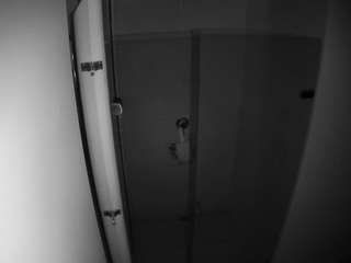 Sinawiu camsoda voyeurcam-casa-salsa-shower-1