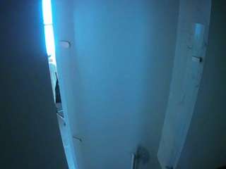 camsoda voyeurcam-casa-salsa-shower-1