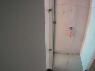 voyeurcam-casa-salsa-shower-1