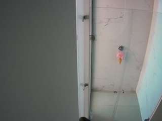 voyeurcam-casa-salsa-shower-1