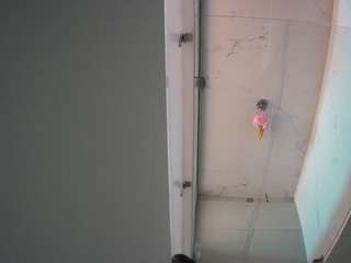 voyeurcam-casa-salsa-shower-1