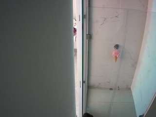 voyeurcam-casa-salsa-shower-1