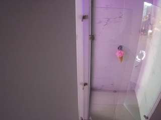 Hd, Young Adult, Teen 18, Show Camiqa – Free Live Video Chat with Strangers Online