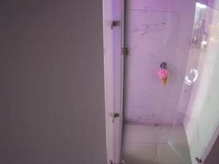 Hd, Young Adult, Teen 18, Show Camiqa – Free Live Video Chat with Strangers Online