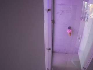 voyeurcam-casa-salsa-shower-1