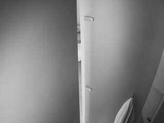 voyeurcam-casa-salsa-shower-1