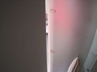 voyeurcam-casa-salsa-shower-1