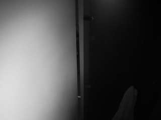 voyeurcam-casa-salsa-shower-1