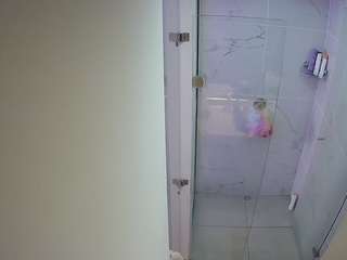 voyeurcam-casa-salsa-shower-1
