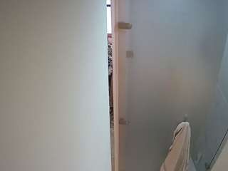 voyeurcam-casa-salsa-shower-1