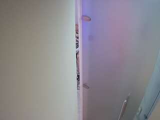  voyeurcam-casa-salsa-shower-1 chat room