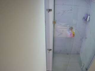 voyeurcam-casa-salsa-shower-1